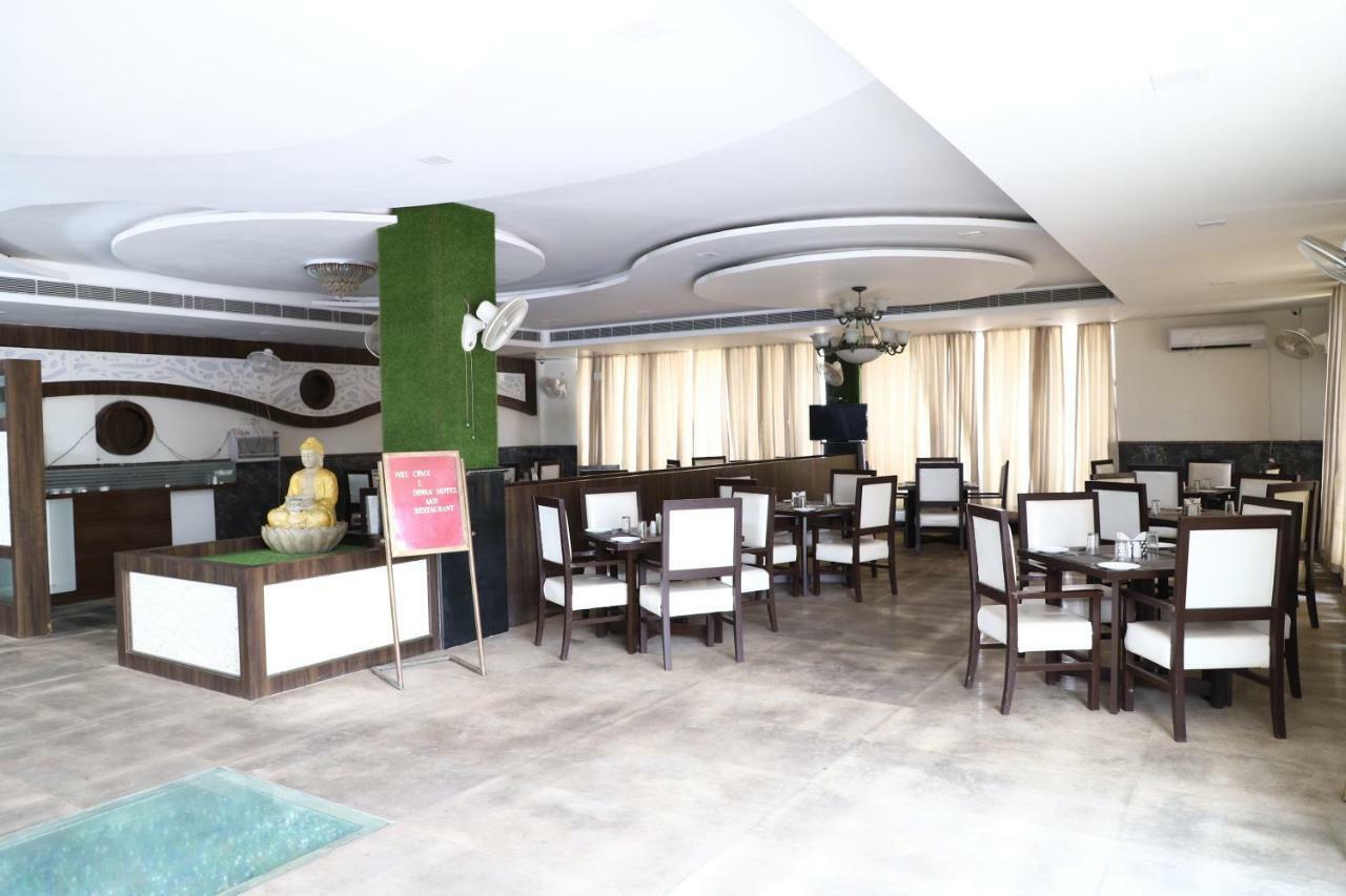 Diwan Hotel And Restaurant Surkhi Exteriör bild
