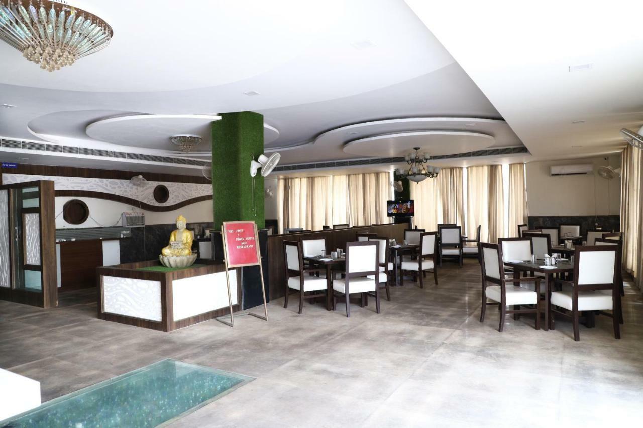 Diwan Hotel And Restaurant Surkhi Exteriör bild